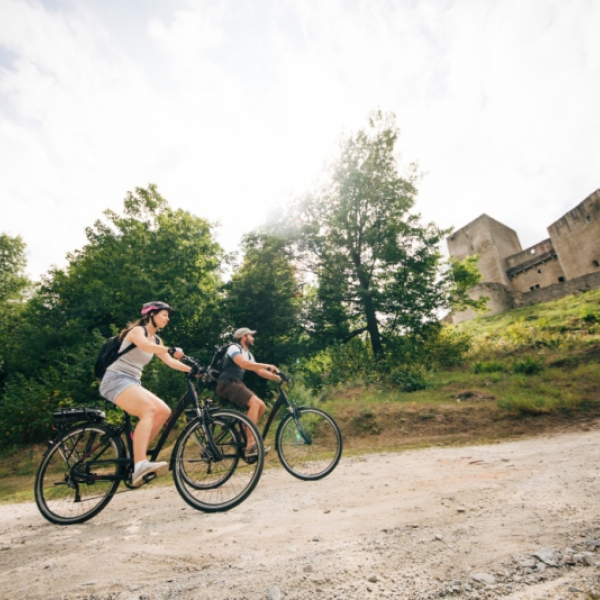 Cykloturisté oslaví Václava i českou státnost na Eurovelo 13