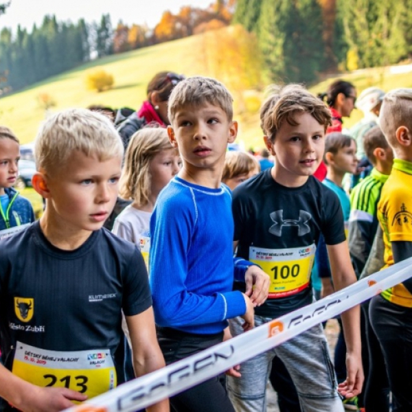 Běhej Valachy ve Velkých Karlovicích odstartuje maratonská legenda Eva Vrabcová Nývltová - 3