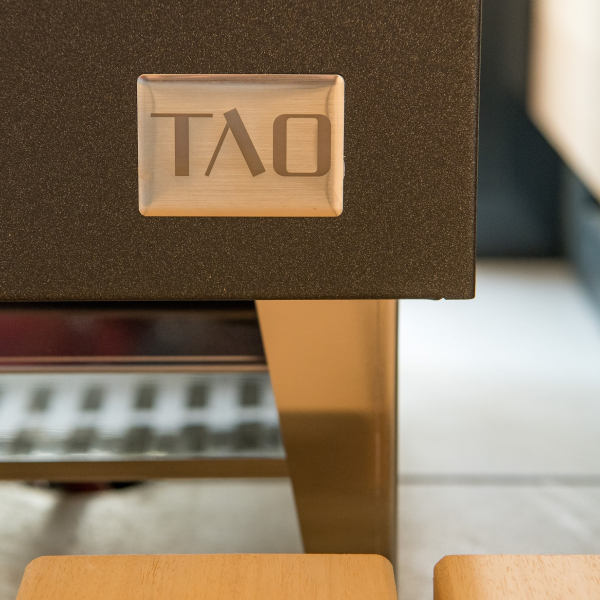 TAO_štítek_ highres_02